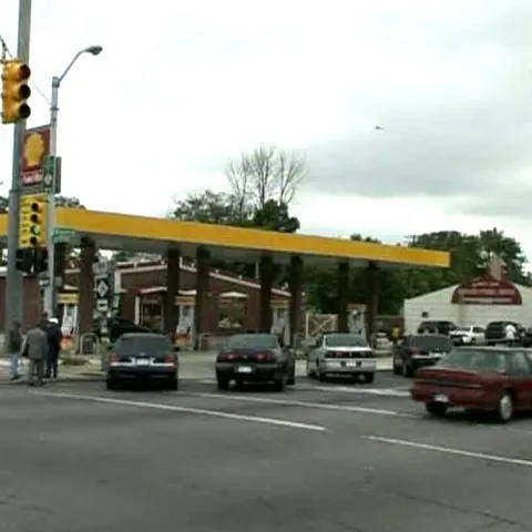 Şapte elevi au fost împuşcaţi într-o staţie de autobuz din Detroit, SUA 