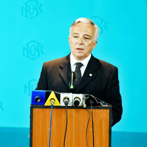 Hiking taxes could push inflation up, Romania's central bank governor warns