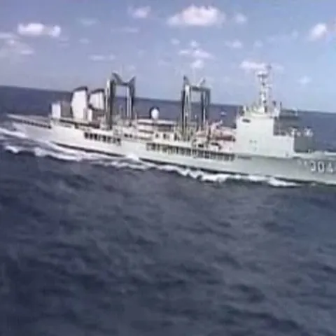 Mai mulţi membri ai marinei militare din Australia sunt anchetaţi într-un scandal sexual