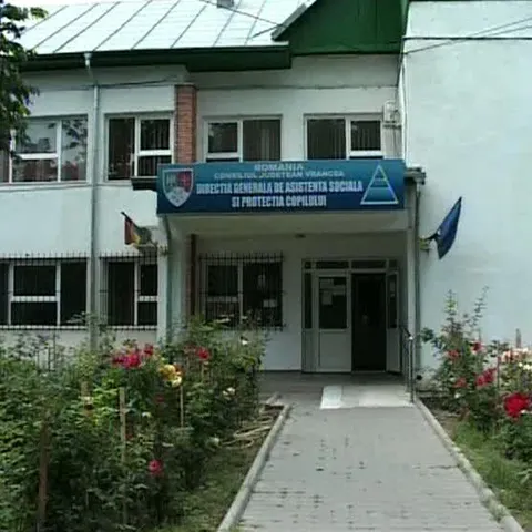 Familii întregi lucrează în instituţiile deconcentrate din Vrancea