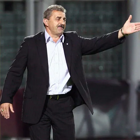 Liga a II-a - Ionuţ Popa a semnat cu UTA un contract pe trei sezoane