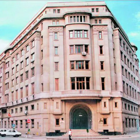 Universitatea \"Spiru Haret\" a început luni demersurile pentru procesul cu Ministerului Educaţiei