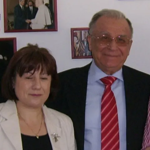 Nina Iliescu: Măi Ionele, pierzi o chestie fantastică! 