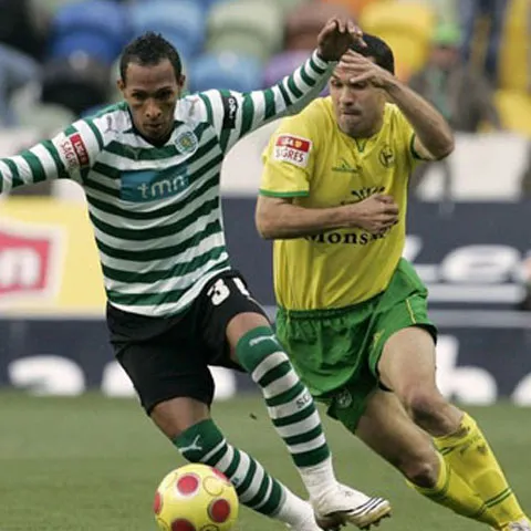 Brazilianul Bruno Lazaroni de la Naval, noua ţintă a Stelei