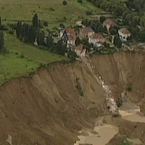 Alunecări masive de teren în Germania, din cauza precipitaţiilor abundente 