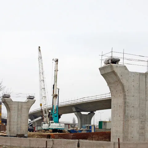 Podul Grozăveşti se închide, luni, pentru lucrări la Pasajul Basarab 