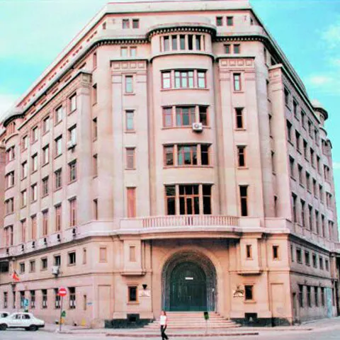 Nicolau: Scandalul diplomelor de la Universitatea Spiru Haret a fost declanşat de un conflict de interese