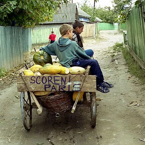 Chişinăul îşi triplează datoria externă, luând cu împrumut de la China un miliard de dolari