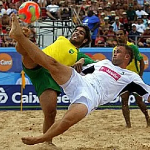 Gripa porcină exclude Anglia de la un turneu de fotbal pe plajă