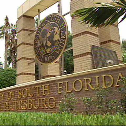 Atac armat într-un campus universitar din Florida 