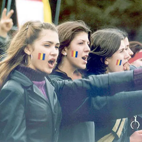 EXCLUSIV REALITATEA.NET: Studenţii basarabeni din Bucureşti susţin că doar 11% din listele electorale din Republica Moldova sunt corecte