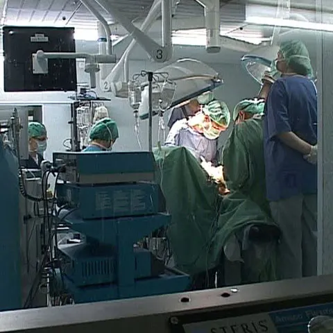 Un medic argeşean a plecat în concediu cu tot cu instrumentul medical folosit în operaţii
