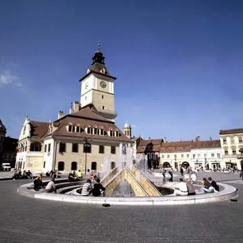 Internet wireless gratuit în Piaţa Sfatului din Braşov