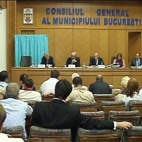 Primăria Capitalei vrea să cheltuie 100.000 de lei pe broşuri şi CD-uri