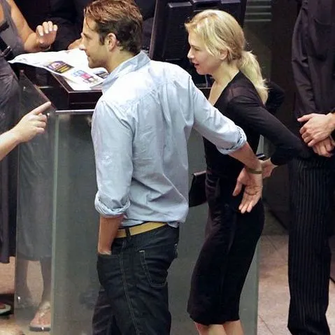 Renee Zellweger şi Bradley Cooper sunt împreună