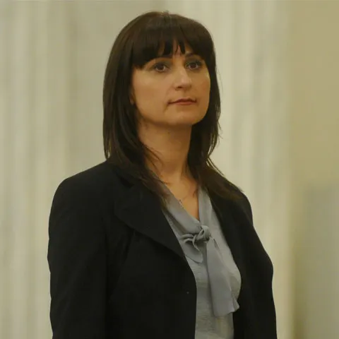 O firmă deţinută de ministrul Sorina Plăcintă a beneficiat din partea fiscului de o compensare a unei datorii de 5,5 milioane de euro