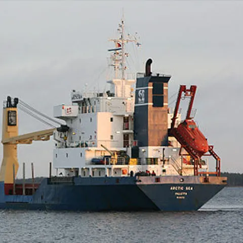 Piraţii au ajuns în apele Europei: Cerere de răscumpărare pentru vasul Arctic Sea