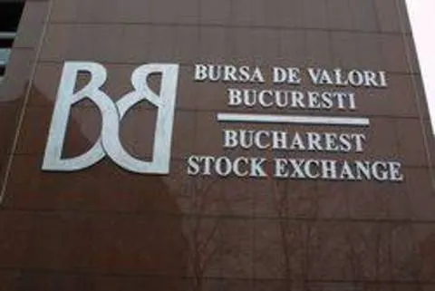Criza a înjumătăţit profiturile companiilor de la Bursă în prima jumătate a anului