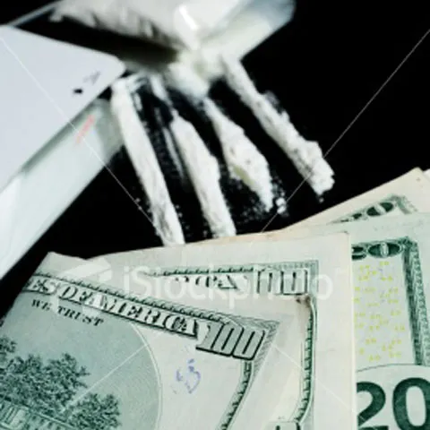 Aproape 90% dintre bancnotele americane au urme de cocaină