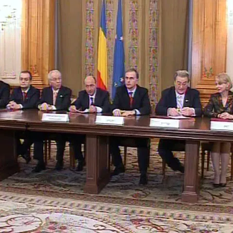 Cele trei proiecte ale educaţiei intră în dezbatere publică