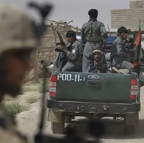 Doi rebeli înarmaţi au fost ucişi de poliţie la Kabul, în ziua alegerilor