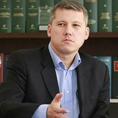 Magistraţii îşi pariază drepturile salariale pe alegerile prezidenţiale