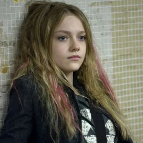 Dakota Fanning va fi o Dorothy luptătoare în noul "The Wizard Of Oz" 