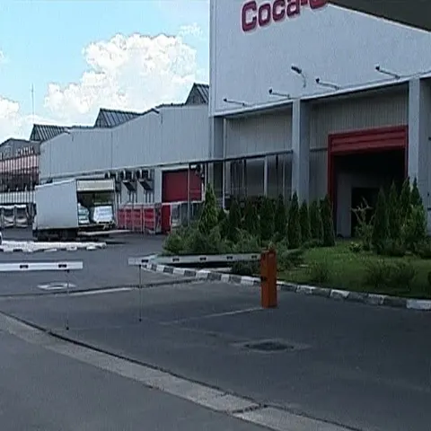 Coca-Cola îşi mută fabrica din Iaşi în Republica Moldova  