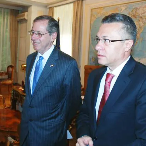 Noul ambasador SUA a depus copiile scrisorilor de acreditare la MAE