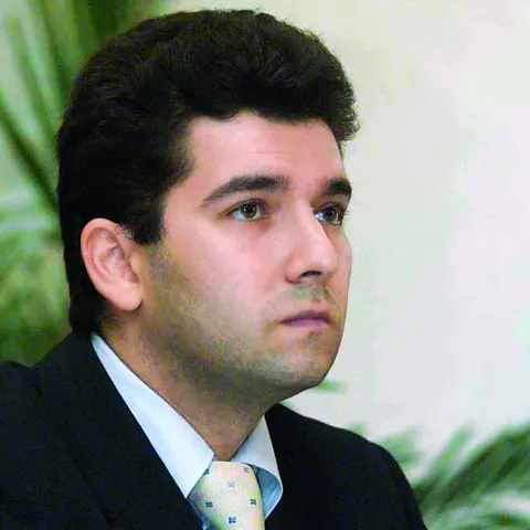 Liviu Voinea: Cât s-a restructurat de fapt sectorul privat?