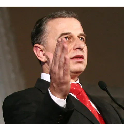 Geoană: Prima discuţie despre candidatura lui Cioloş a avut loc luni în Coaliţie