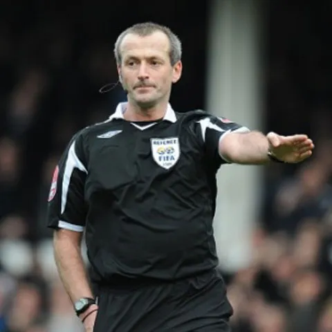 Meciul România-Austria va fi arbitrat de englezi, după ce FIFA a înlocuit brigada rusă