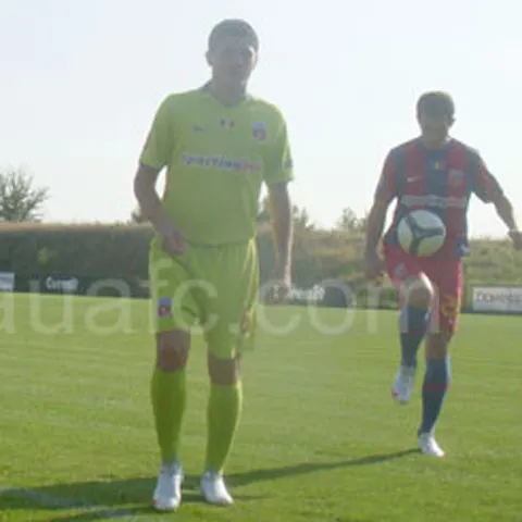 Steaua şi-a prezentat echipamentul pentru Liga Europa sezonul 2009-2010 - GALERIE FOTO