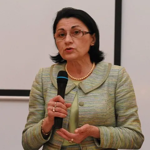 Andronescu: Lupt pentru o lege bună pentru sistem, din păcate suntem într-o mare bătălie politică
