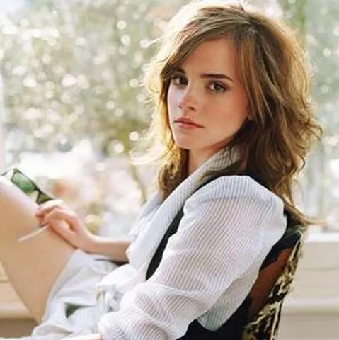 Emma Watson a venit la şcoală cu elicopterul