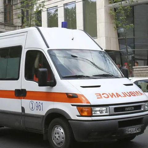 Medicii de la Serviciul de Ambulanţă au ameninţat cu proteste şi au cerut salarii mai mari în Lege unică de salarizare