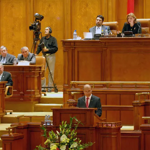Traian Băsescu vrea Parlament unicameral 