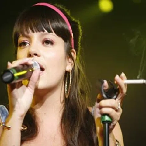 Lily Allen se lasă de muzică