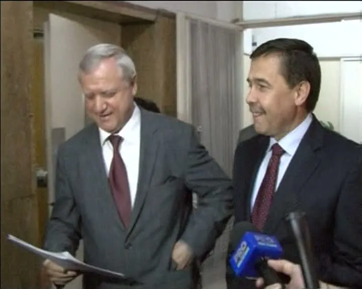 Neplata miniştrilor interimari aduce o economie lunară de 60.000 de lei