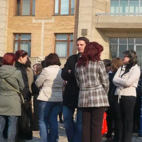 Aproape 90 la sută dintre sindicaliştii din învăţământul arădean au fost în grevă