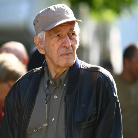Sergiu Nicolaescu a început filmările la a doua comedie din cariera sa, Poker