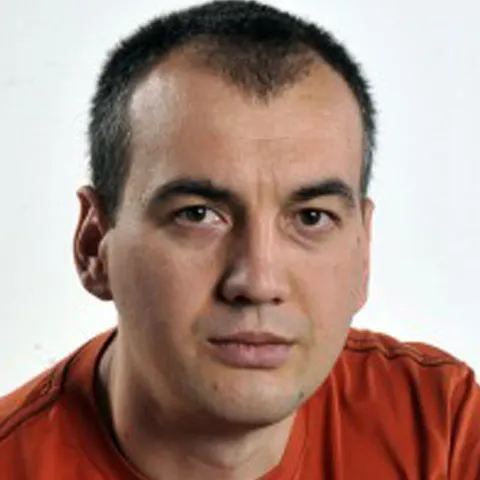 Viorel Dobran: Locomotiva PD-L şi catindatul Băsescu. Sau tot viceversa?