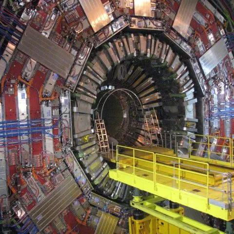 Un membru Al-Qaeda înfiltrat la CERN a fost arestat