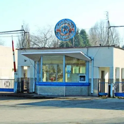 900 de oameni vor lucra la Combinatul Chimic din Făgăraş care se redeschide