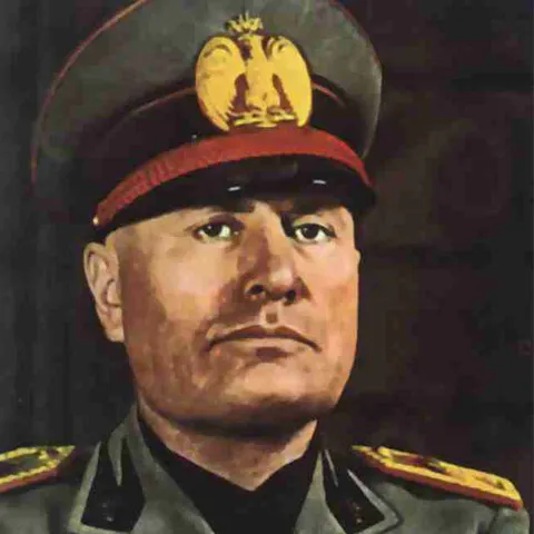 Benito Mussolini a fost agent al serviciilor britanice de informaţii, potrivit unui istoric