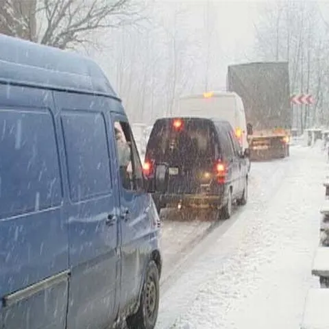 Fulgi de zăpadă în toată ţara