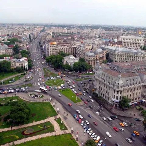 76 de spanioli aruncaţi în stradă în România, în urma unei înşelătorii