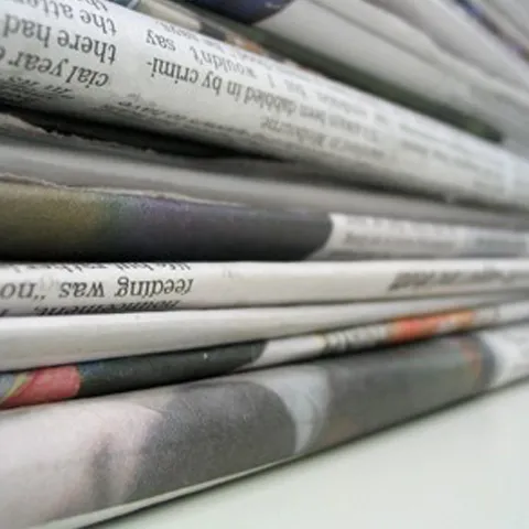 Cursa pentru preşedinţie a lui Traian Băsescu este dezbătută în principalele editoriale de joi