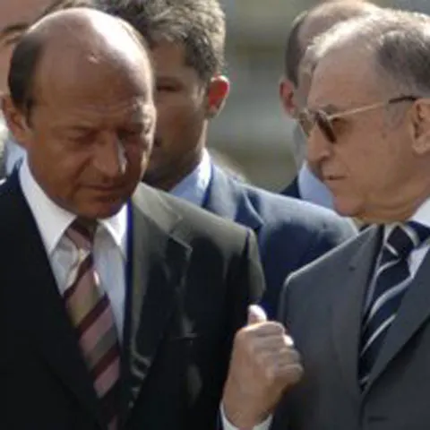 Traian Băsescu: Contracandidatul meu este Ion Iliescu, nu Mircea Geoană