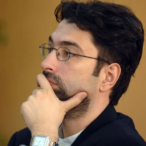 S. Voinescu: Stenograma Degeratu-Hayssam, o gravă fisură de securitate